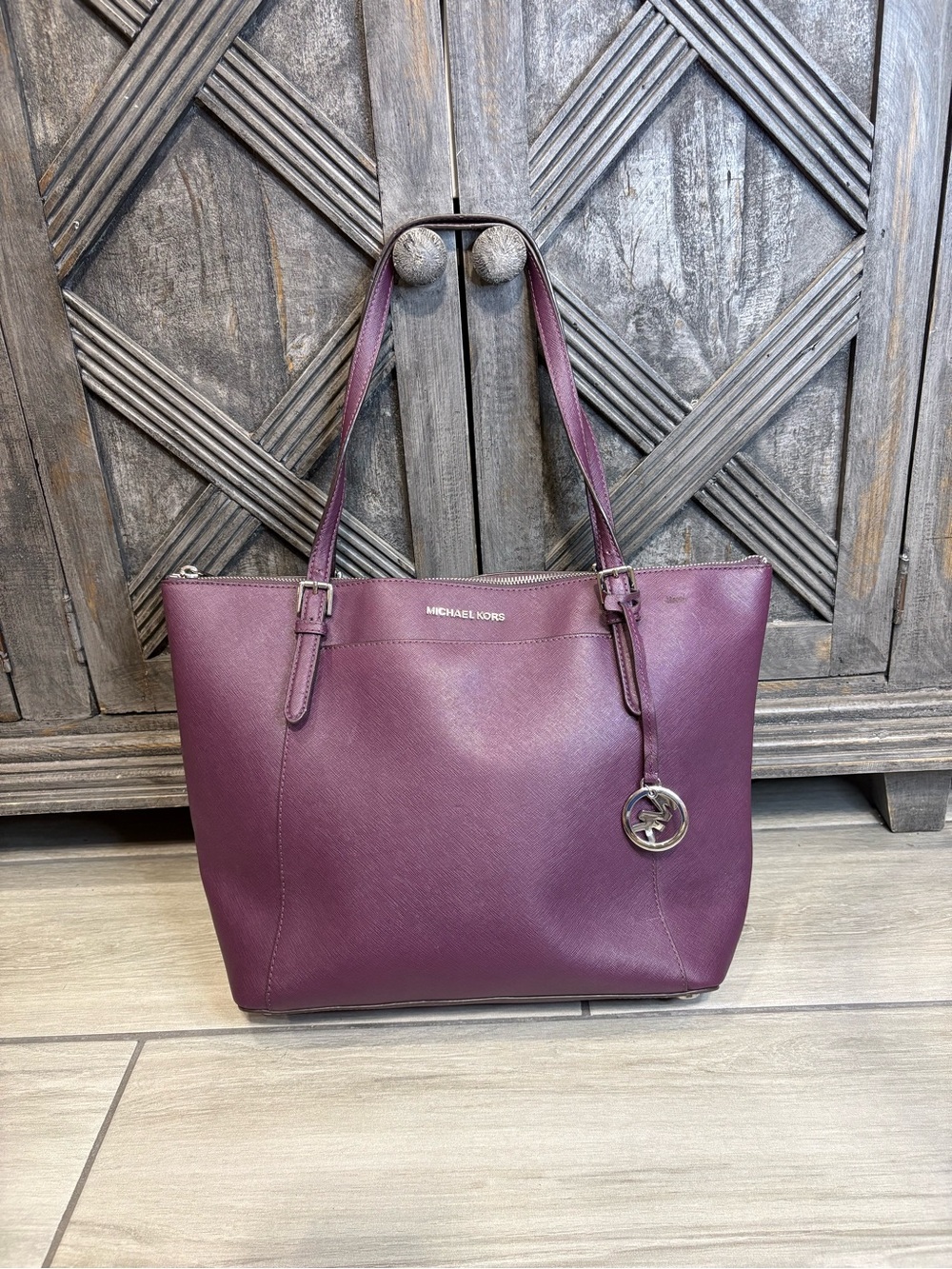 Michael Kors Plum/Burgundy
Large Tote Bag